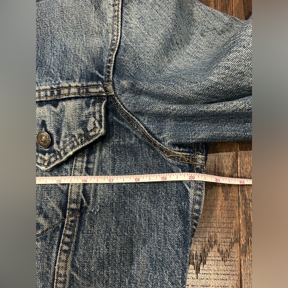 Levi’s Jacket - Picture 8 of 16